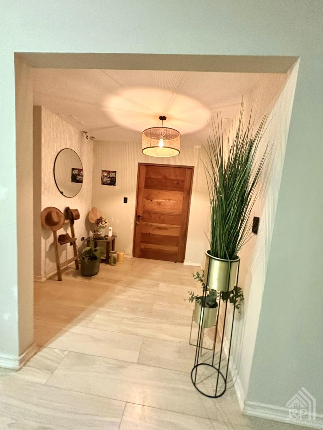 Amplia casa en venta en parcela de 5.000 m2